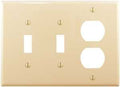 WALL PLT 3G RECPT/2TGL MID IV 