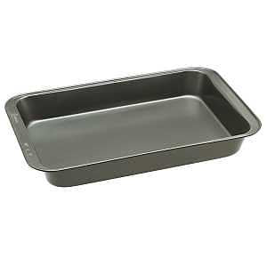 CAKE PAN RECTANGULAR 13 X 9IN 