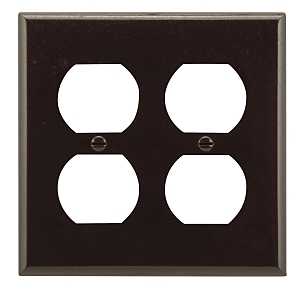 WALL PLATE 2GNG DPLX RECPT BRN
