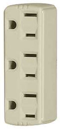 TAP 3 OUTLET GND 2P3W PLAST IV