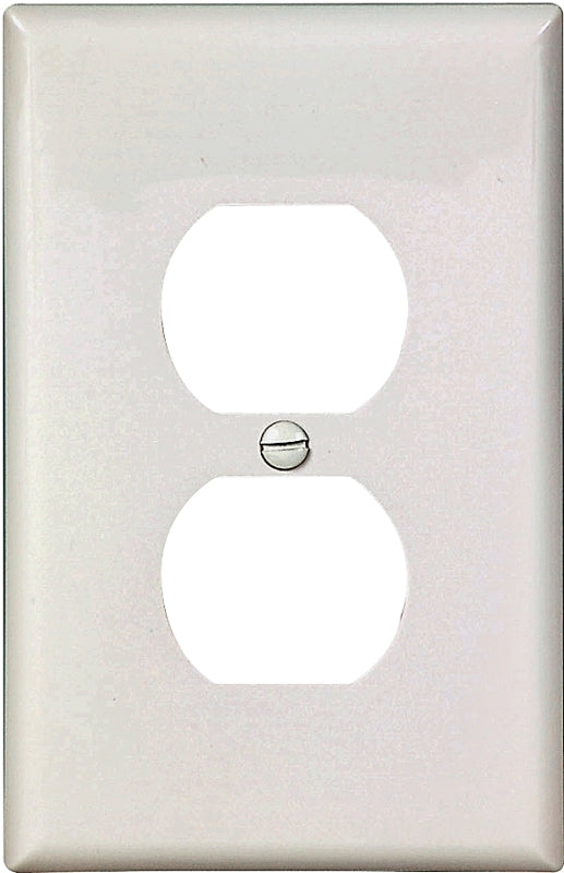 Eaton Wiring PJ8W Midsize Wallplate, 4.87 in L, 3.12 in W, 1-Gang, Duplex Receptacle, Polycarbonate, White